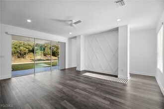 2816 Barry Rd in North Port, FL - Building Photo - Building Photo