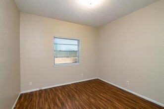 5300 Wonder Dr in Fort Worth, TX - Building Photo - Building Photo