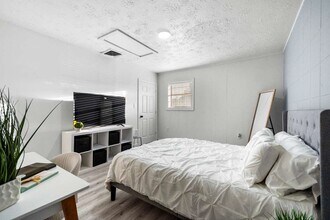 2119 Linden Creek Ln in Houston, TX - Building Photo - Building Photo