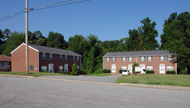 943-947 Council St in High Point, NC - Building Photo - Building Photo