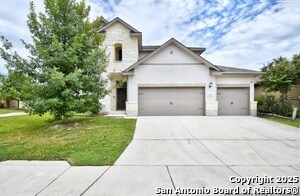 8103 Lovela Bend in San Antonio, TX - Building Photo