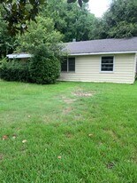 2041 Mona Lisa Dr in Montgomery, AL - Building Photo