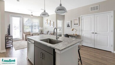 393 Johns Rd NW, Unit 7210 in Huntsville, AL - Foto de edificio - Building Photo