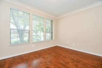 5322 Pebble Way Ln in Houston, TX - Building Photo - Building Photo
