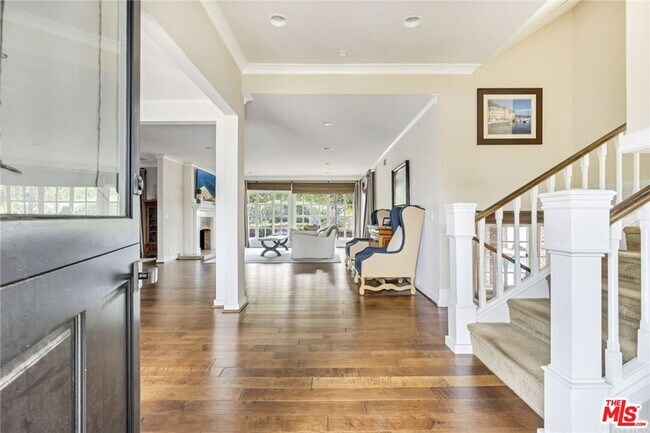 815 Camphor St in Newport Beach, CA - Building Photo - Building Photo