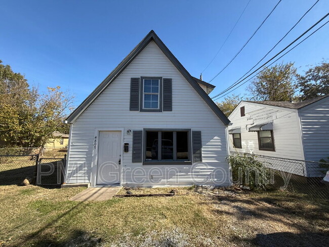 property at 4807 S 27th W Ave