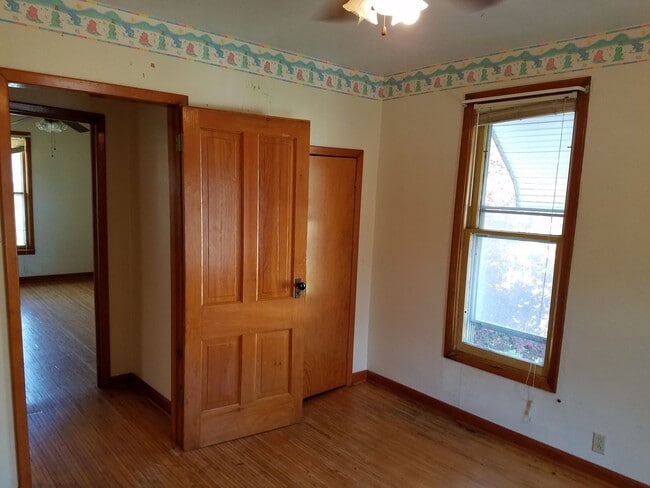 property at 2121 Walnut St