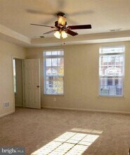 2537 Eastbourne Dr in Woodbridge, VA - Building Photo - Building Photo
