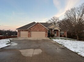 4209 Grant Ln in Columbia, MO - Building Photo