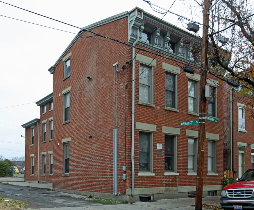 2144 Hatmaker St in Cincinnati, OH - Building Photo