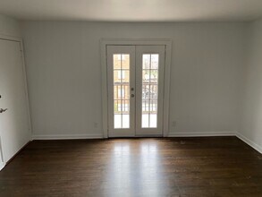 1211 W 45th St in Kansas City, MO - Building Photo - Building Photo