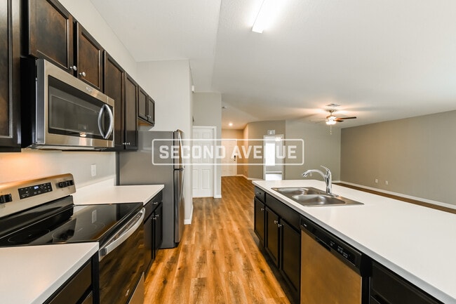 73 Ponoka St in Port Charlotte, FL - Building Photo - Building Photo
