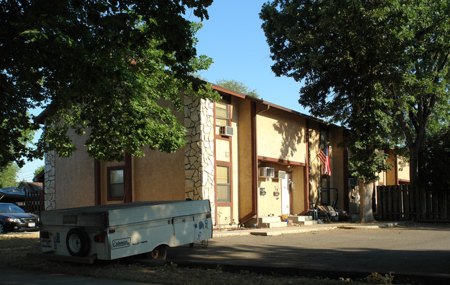 801-811 W 2nd St in Meridian, ID - Building Photo - Building Photo