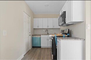 474 E Norwich Ave in Columbus, OH - Building Photo