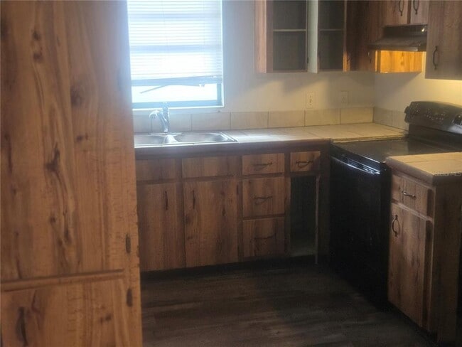 121 Forest Ln in Orange City, FL - Building Photo - Building Photo