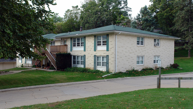 Tonawanda Apartments in Des Moines, IA - Building Photo - Building Photo