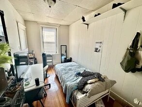11 Charter St, Unit 5 in Boston, MA - Building Photo - Building Photo