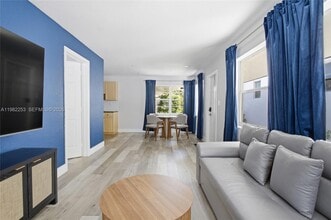 1301 NE 16th Terrace in Fort Lauderdale, FL - Building Photo - Building Photo