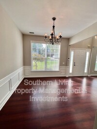 4000 Manor House Dr in Charlotte, NC - Building Photo - Building Photo