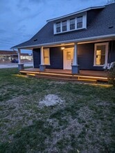 1001 S 8th St in Lillington, NC - Building Photo - Building Photo