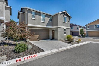 916 Garden Ct in Carson City, NV - Building Photo - Building Photo