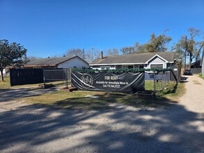 13433 Topeka St in Houston, TX - Building Photo - Building Photo