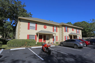 Sun Ridge Apartments in Tampa, FL - Building Photo - Building Photo