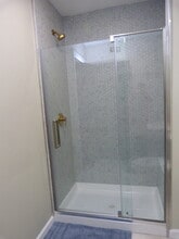 209 Lincoln St, Unit Furnished Studio in Worcester, MA - Foto de edificio - Building Photo