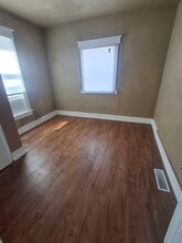 1558 N Main St in Decatur, IL - Building Photo - Building Photo