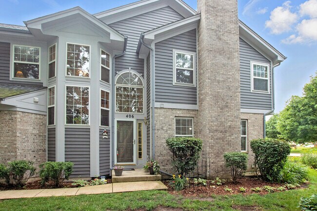 406 Kresswood Dr in McHenry, IL - Building Photo - Building Photo