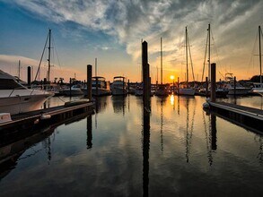 The Port at East Beach Apartments and Marina in Norfolk, VA - Building Photo - Building Photo