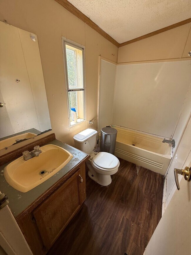 property at 525 Rhynes Way