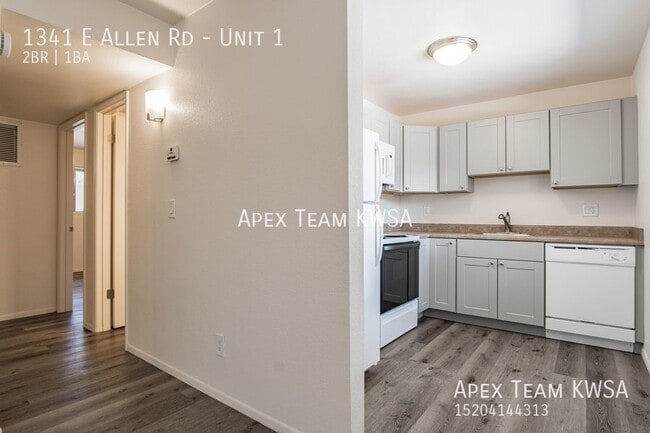 1341 E Allen Rd in Tucson, AZ - Building Photo - Building Photo