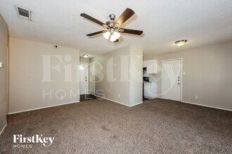 3527 Pebbleshores Dr in Dallas, TX - Building Photo - Building Photo