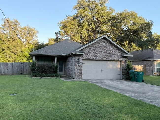 923 Central Ave in Fort Walton Beach, FL - Building Photo - Building Photo