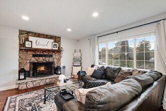 6752 S Downing Cir E in Centennial, CO - Building Photo - Building Photo