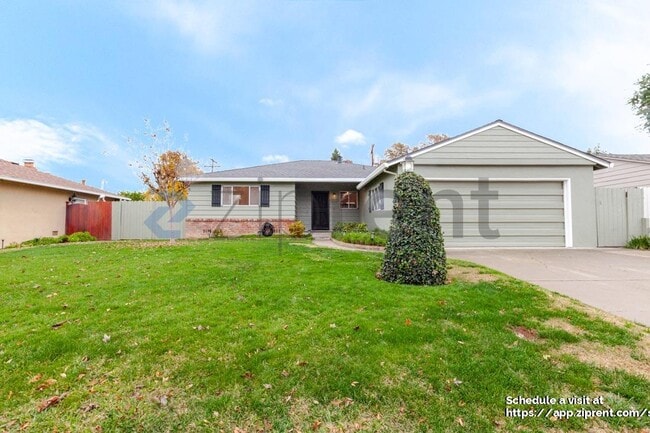 4636 Goya Pkwy in Sacramento, CA - Building Photo - Building Photo