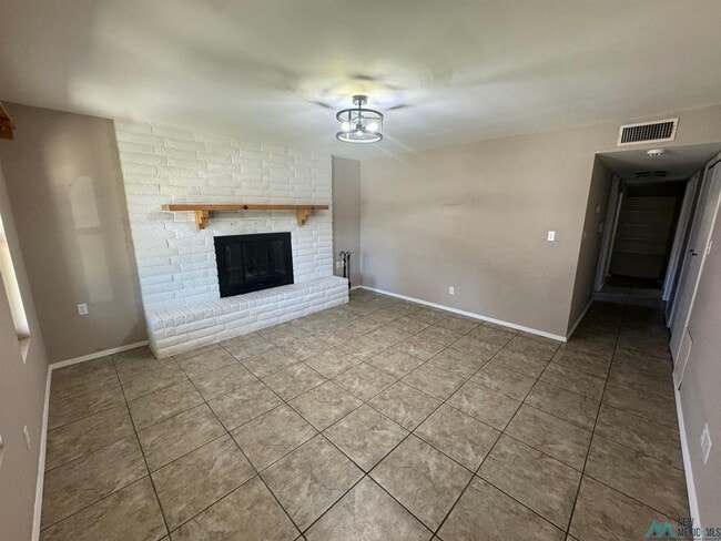 2106 W Bullock Ave in Artesia, NM - Building Photo - Building Photo