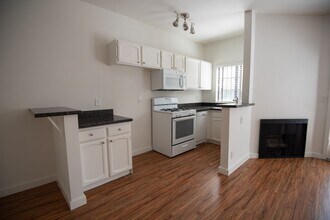 5744 Colfax Ave in Los Angeles, CA - Building Photo - Building Photo