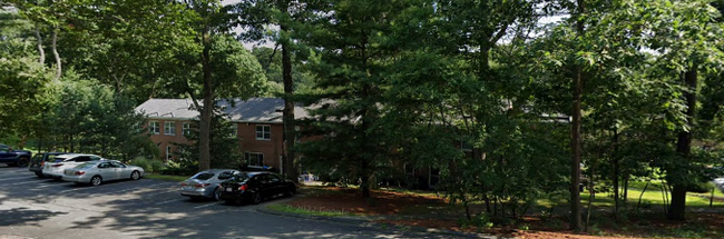 497 Vfw Pky, Unit 1