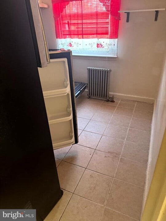 1629 Murdoch Rd in Philadelphia, PA - Building Photo