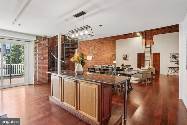 810 N Hancock St in Philadelphia, PA - Foto de edificio - Building Photo