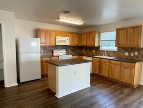 13622 Merseyside Dr in Pflugerville, TX - Building Photo - Building Photo