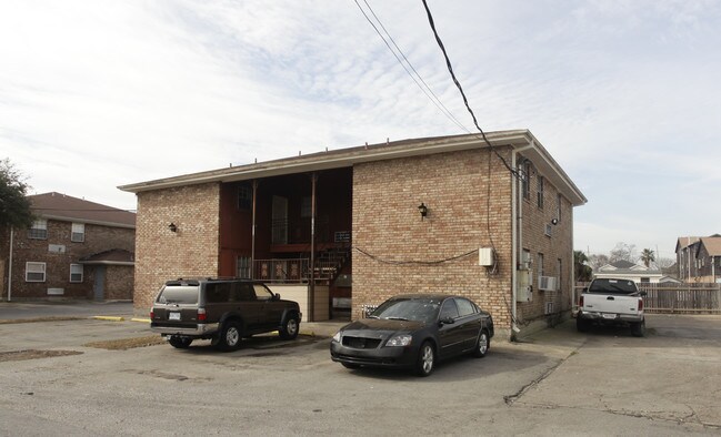 1628 Carrollton Ave in Metairie, LA - Building Photo - Building Photo