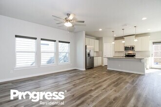 2300 Paxton Way in Denton, TX - Building Photo - Building Photo