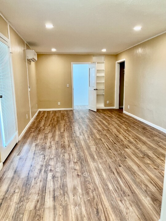 5820 Pickering Ave in Whittier, CA - Building Photo