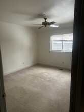 1242 Stonegate Ln in East Lansing, MI - Building Photo - Building Photo