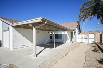5383 Felicia St in Camarillo, CA - Building Photo - Building Photo