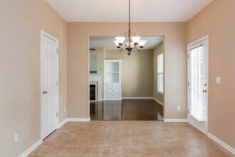 6014 Colonial Garden Dr in Huntersville, NC - Building Photo - Building Photo