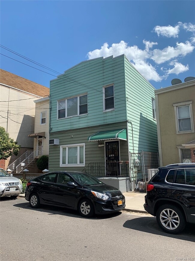 60-24 56th Rd in Queens, NY - Building Photo - Building Photo